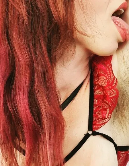 Nerdy little plaything profile photo