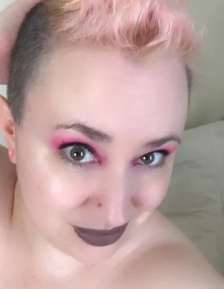 Nimue Allen BBW profile photo
