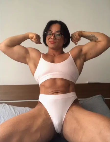 Nina cruz profile photo