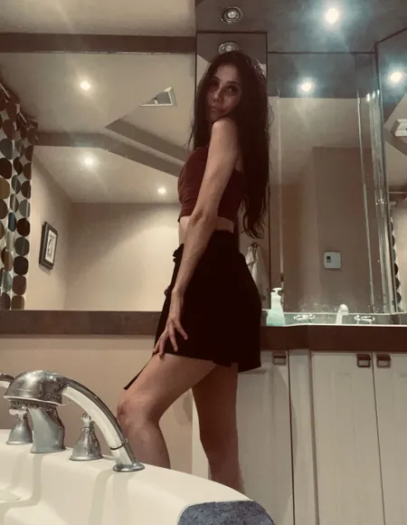 Nina profile photo