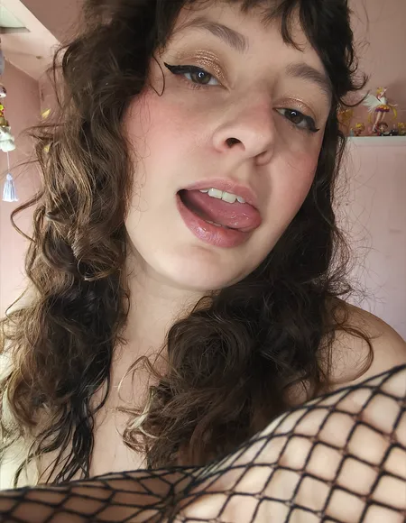 Goddess Princess Nina Momay profile photo