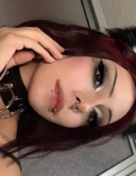 <3 profile photo