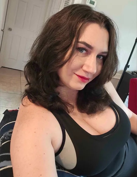 Nova_Fahst profile photo