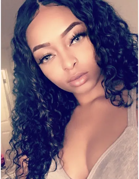 Nova Savage profile photo