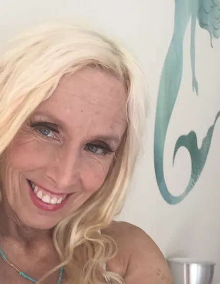 NO YOGA YOGA profile photo