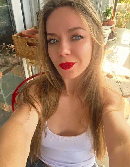 Nusha💜 profile photo