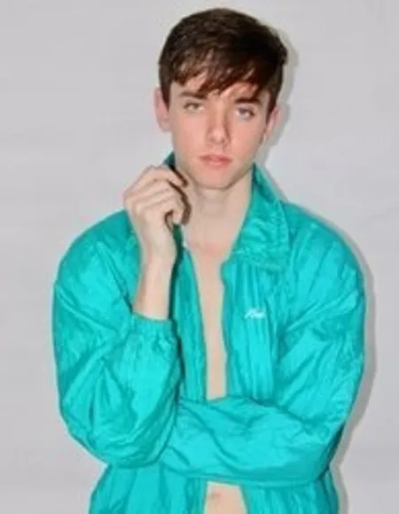 Oliver Edwards profile photo