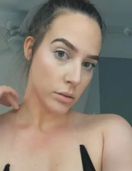 Omgits_justina profile photo
