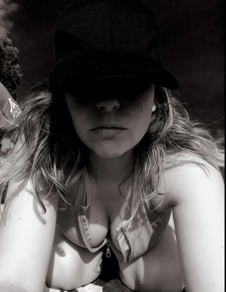 OneNormalCouple profile photo