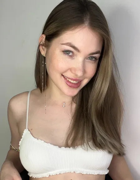 Helen🌸 profile photo