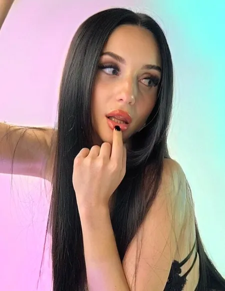 Eva Fashka 🦋 profile photo