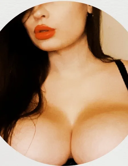 Leah 💋 profile photo