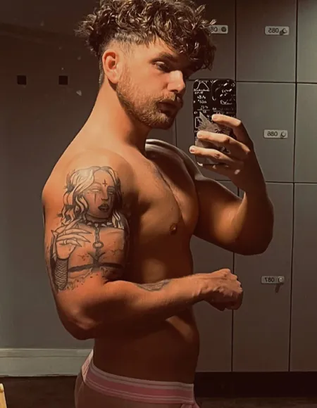 Sam🍆 profile photo