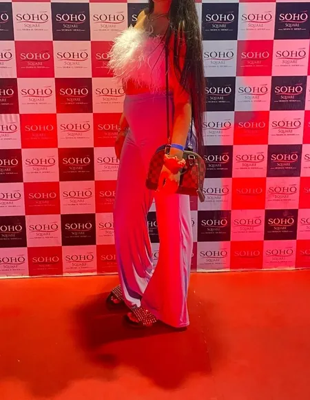 Pakistani Big Booty QUEEN profile photo