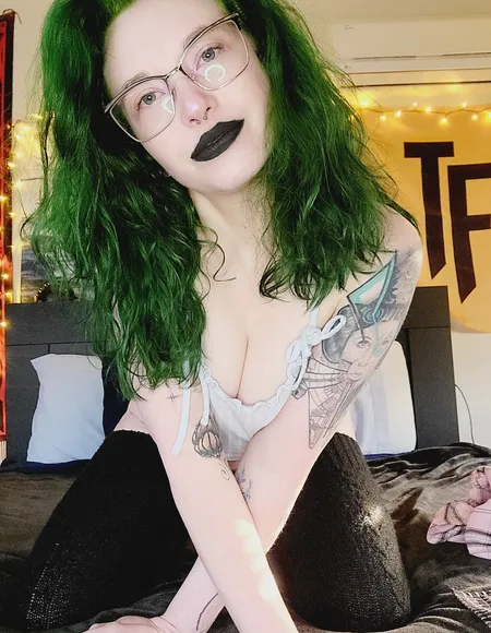 Pale Ryderr FREE! profile photo