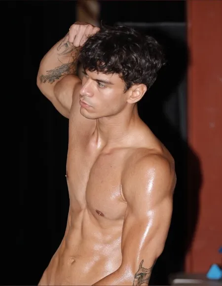Parker Reid PREMIUM profile photo
