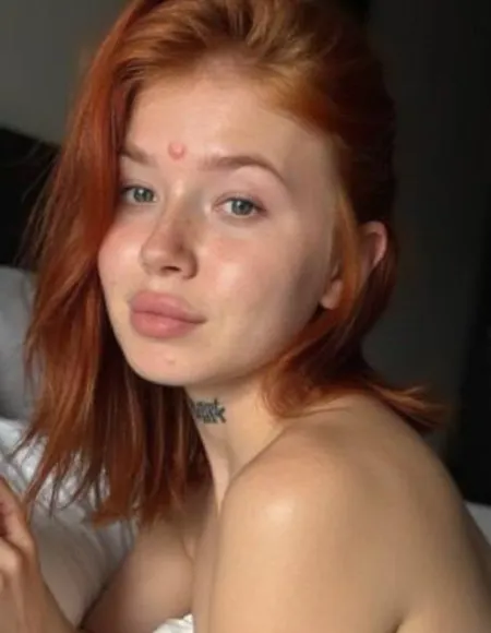 Fire Foxy Polly profile photo