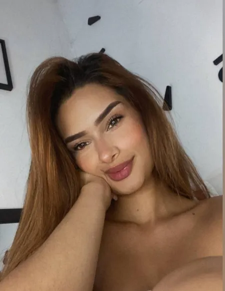 𝓟𝓪𝓾𝓵𝓲𝓷𝓮 profile photo