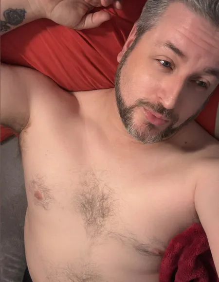PaulyJr profile photo