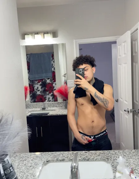 Your daddy 8==D💦 profile photo