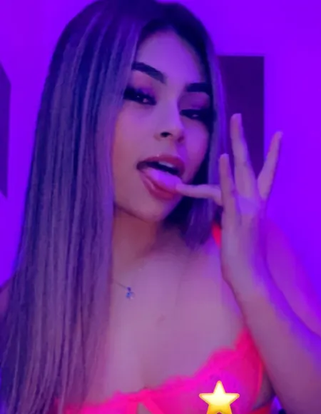 Mari 🍒 profile photo