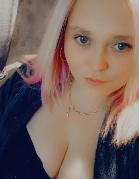 Pegging Love profile photo