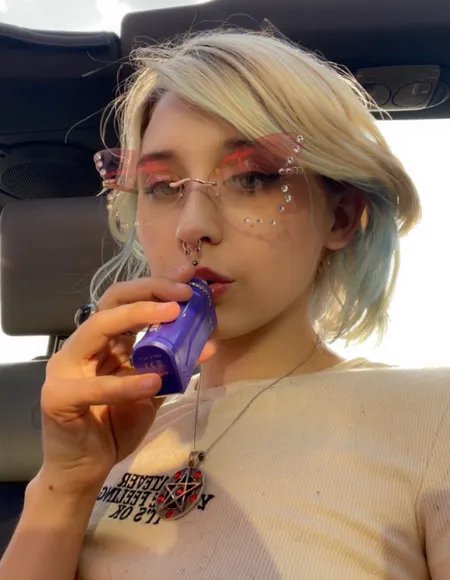 Phoebe Bombay profile photo