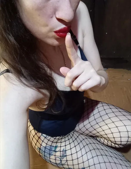 👑 DarkVelvetPoppy🤘 profile photo