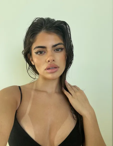 selena profile photo