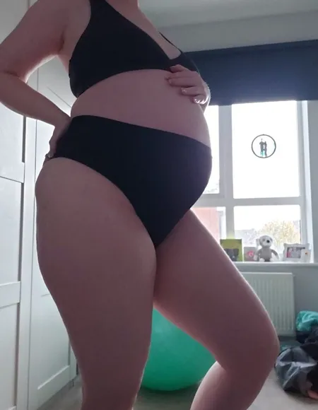 Scarlett 🤰💜 Watch me GROW 👀🔥 profile photo