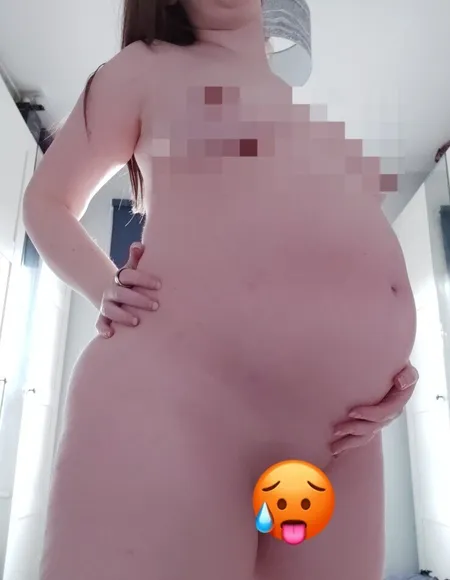 Preggo Scarlett ๐คฐ Watch me GROW ๐ฅ profile photo