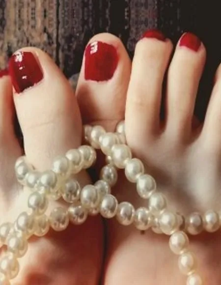 PrettyFeetArtVilla profile photo