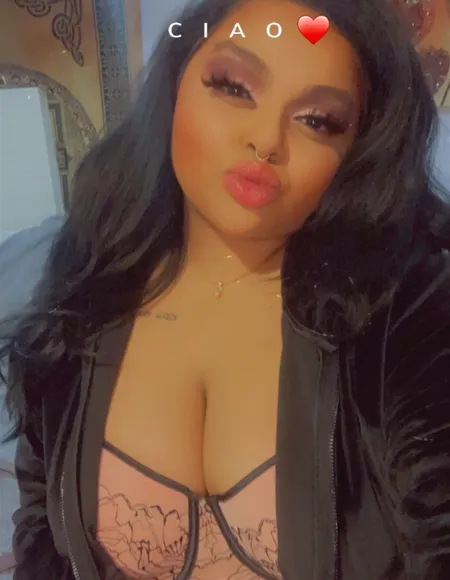 Pretty Priya profile photo
