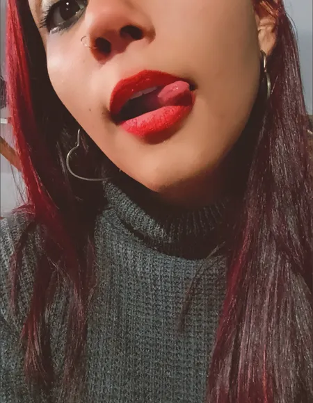 Princess_Ducky | 𝕊𝕠𝕗𝕥 𝕝𝕚𝕡𝕤, 𝕕𝕚𝕣𝕥𝕪 𝕞𝕚𝕟𝕕 🔥 profile photo