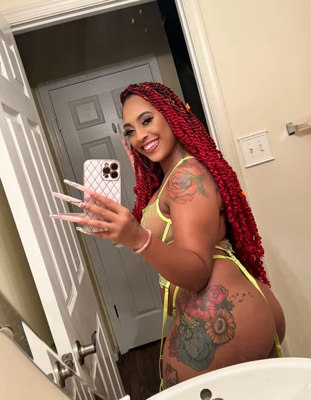 👅 TAKING IT IN THE ASS 🍓 profile photo