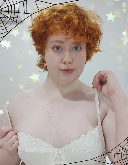𝘊𝘩𝘢𝘳𝘭𝘰𝘵𝘵𝘦 🧁 profile photo