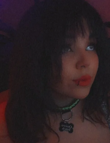 Julie profile photo