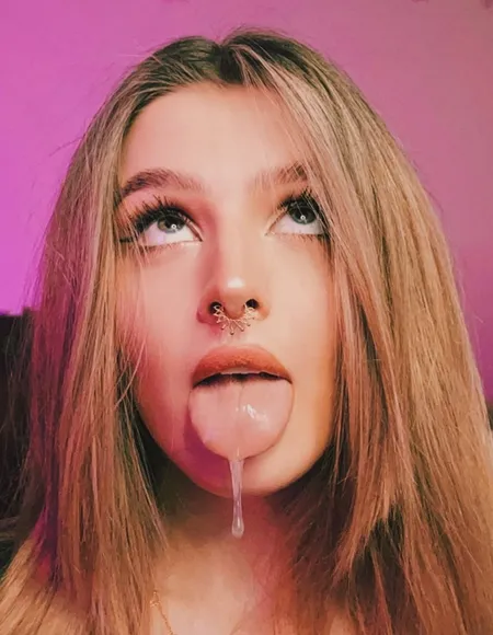 Isabel 🌈 QueenofRainbow profile photo