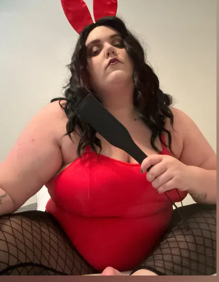 Queen Ophelia - Findom/Femdom profile photo