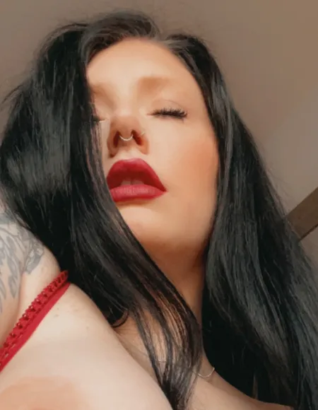 RavenReigns profile photo