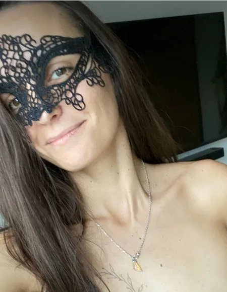 Rebecca Wifey 🖤 Im real Wifey material ! profile photo