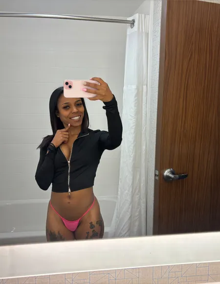 RedactedNani Tour Vids 🚐😮🍆 profile photo
