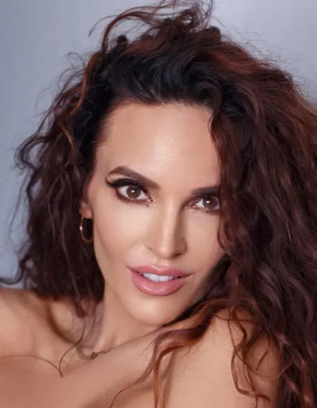 ReyReyMarieFree profile photo