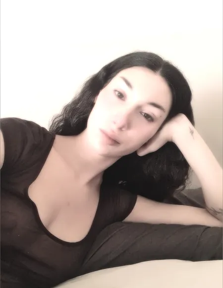 Queen Dela profile photo