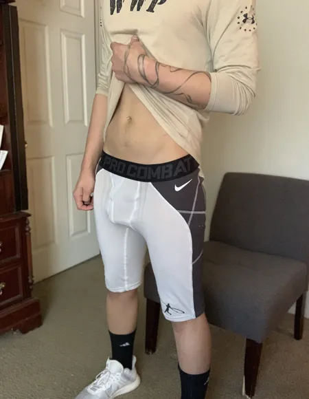 DickPyches profile photo