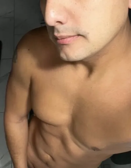 Sexy Latino profile photo