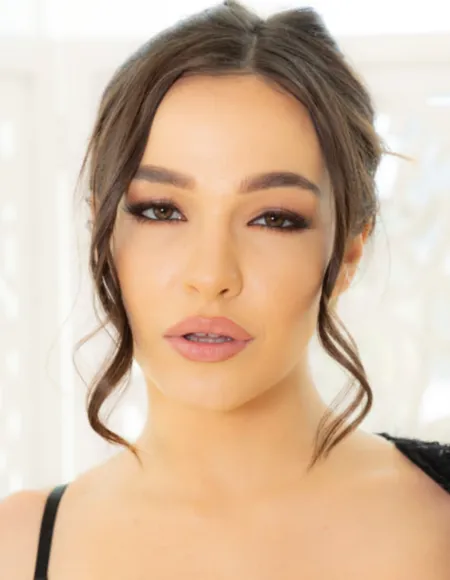 Rissa May profile photo