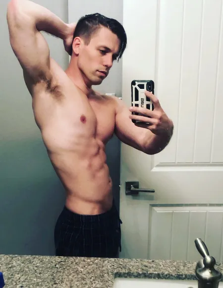 Rob Knocks profile photo
