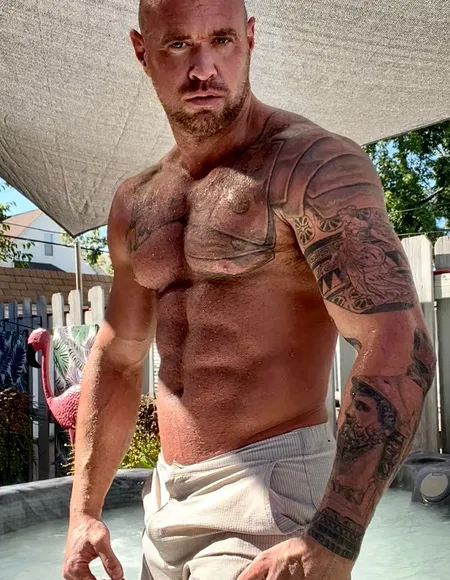 RomanMichaelXXXFree profile photo