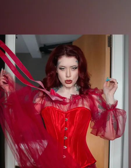 Roo/Raphaelite profile photo
